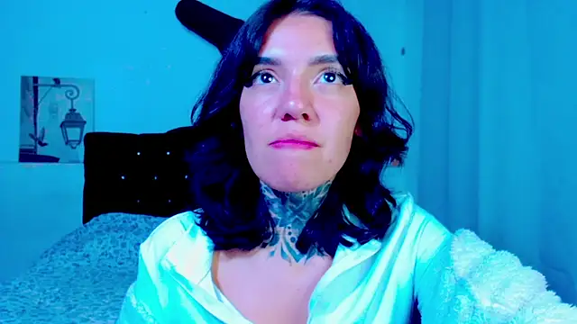 LannieGonzales webcam