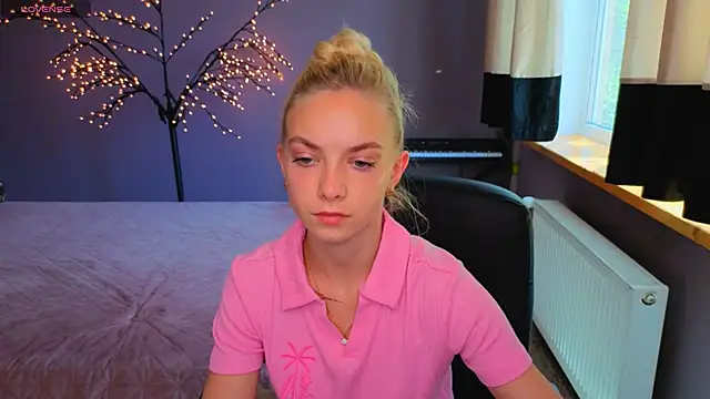 SonnySofia webcam