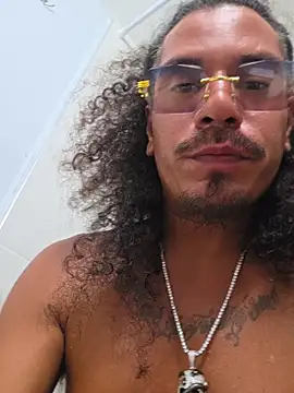 Mr_Handsome_69 webcam
