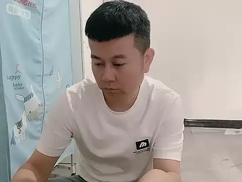 zzj_4718 webcam