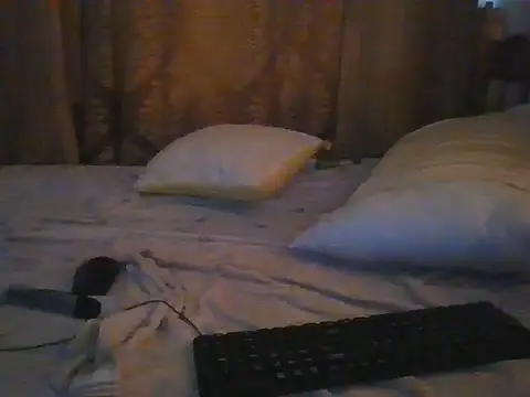 sweet_naughty webcam