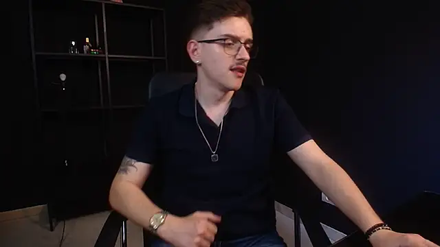 felixstarkk - FelixStarkk's free webcam - UK Sex Cams
