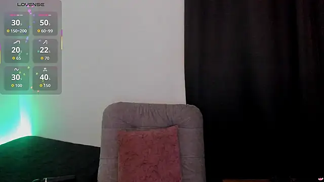liily_moore webcam