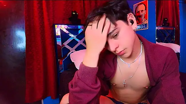 Luke_Howland webcam