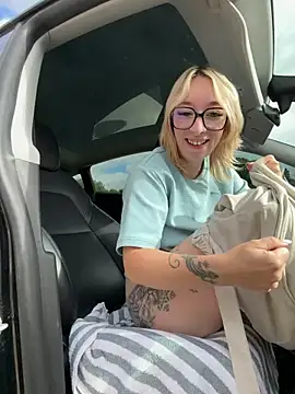 Watch Giuliana_baby live on EroticFlix - High definition streams