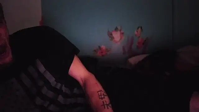 Ilovepussy1911 webcam