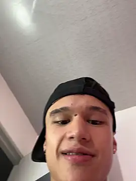 Dominik_Souza webcam