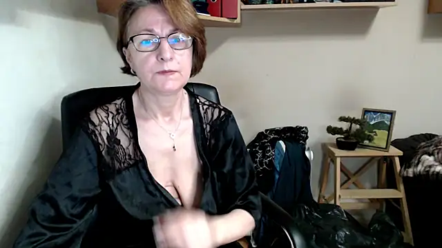 katemodel webcam
