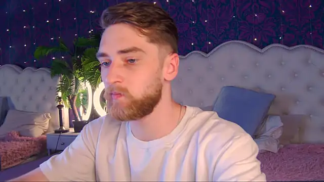Dexter_Raze webcam