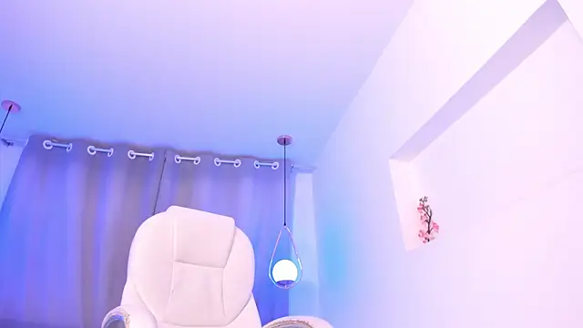 alice_elare webcam