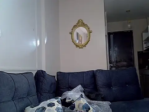 sexxylesly webcam