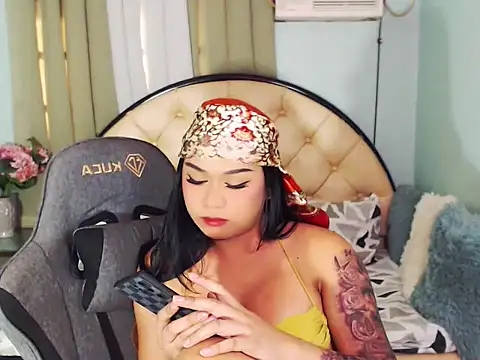 SexxyTsLoverr webcam