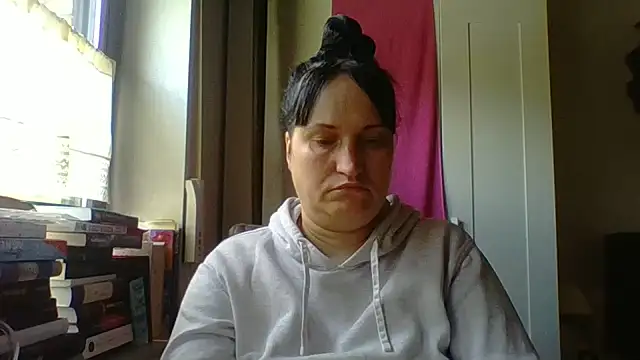 _squirty_cum_lady_ live cam on StripChat