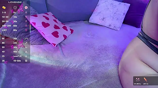 IvyLebelly webcam