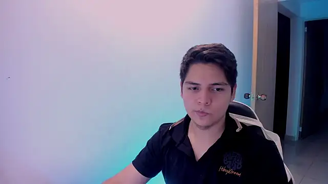 Asta_YunoXXX webcam