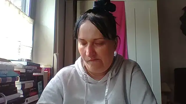 _squirty_cum_lady_ live cam on StripChat