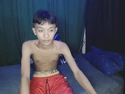 Innocentfucker webcam