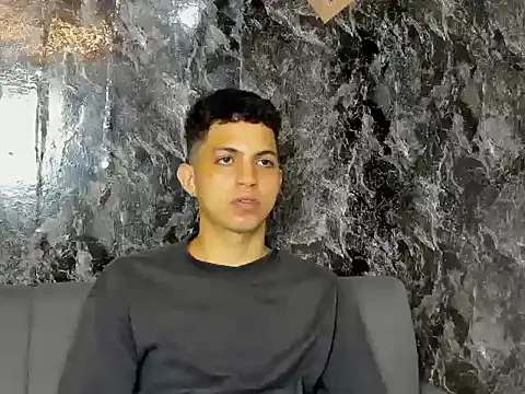 cameron_lux77 webcam