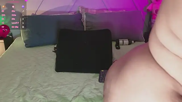 emmajohnss webcam