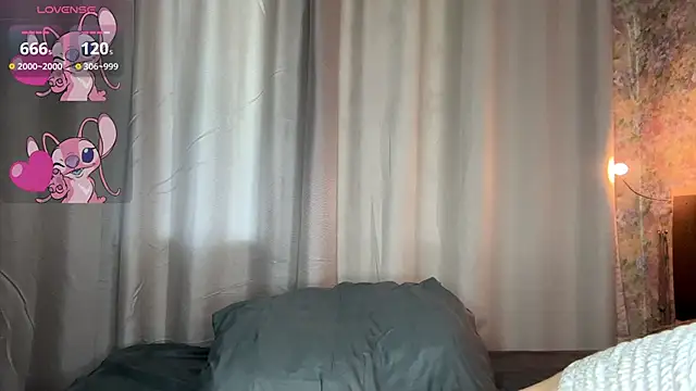 LoraDavi webcam