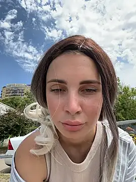 Watch SandraCarter live on EroticFlix - High definition streams