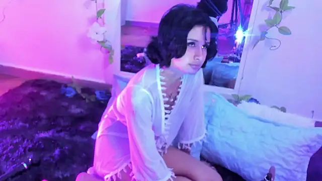 Watch TomieDark_ live on EroticFlix - High definition streams