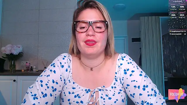 vip_sweetnes webcam