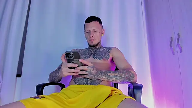 Kings_Ultimate webcam