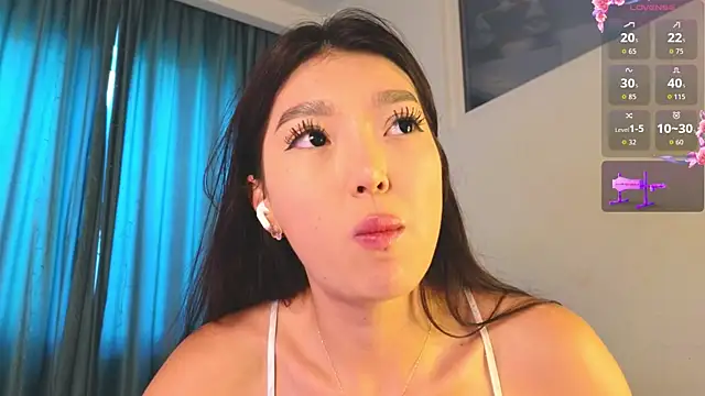 AudreyMell live sex cam