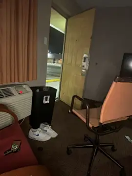 Stressreliever82 webcam