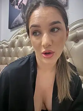 HotXMom_ webcam