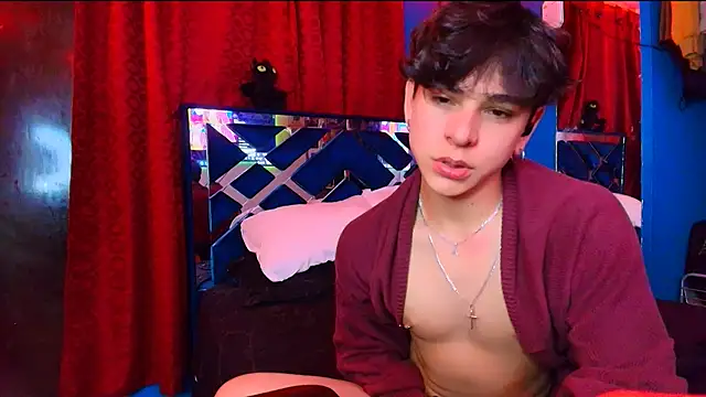 Luke_Howland webcam