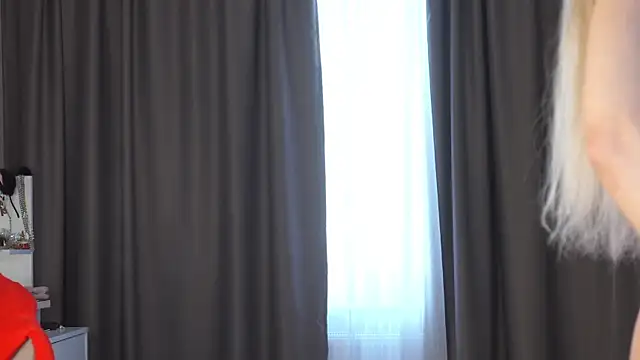 norakisses webcam