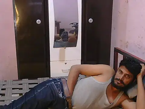 HotXKrish webcam