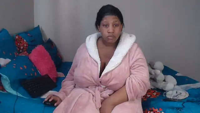 PIXIEBITCHXXX26 webcam