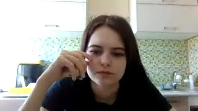 KikiAmino webcam