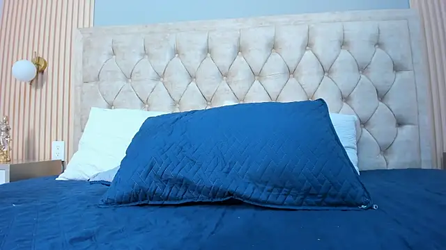 cristal_wom webcam