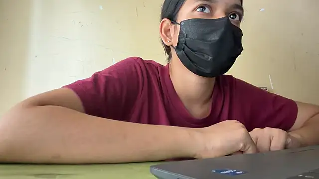 yuna_luxy webcam