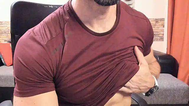 HotHunkTrainer webcam