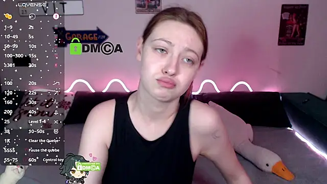 AmourLily webcam
