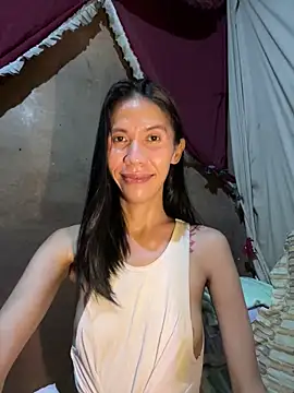 LoveRUBY143 webcam