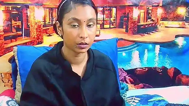 IndianSexyButt webcam