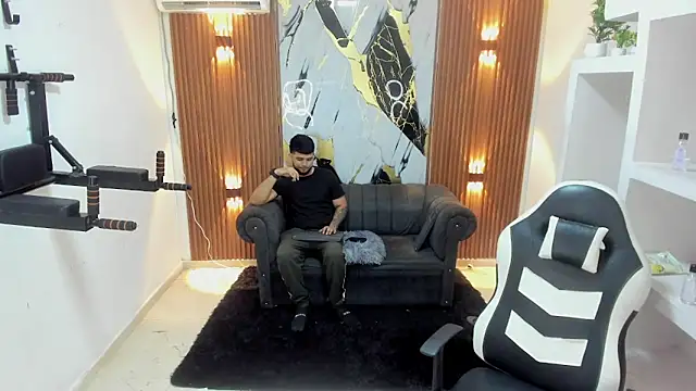 anthony_hott webcam