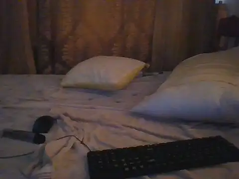 sweet_naughty webcam