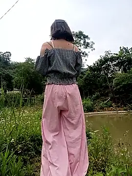 Linda-yiyi webcam