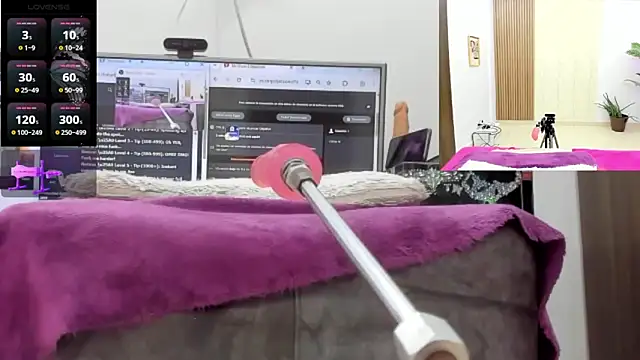 Paulina_Davis_ webcam