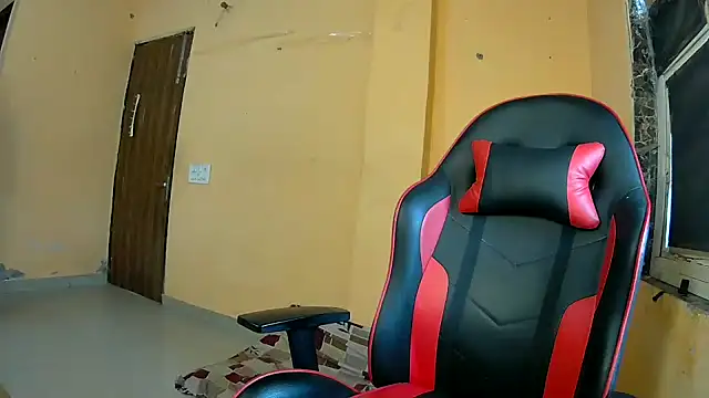 callmeshreya webcam