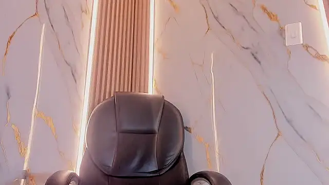 Marian_Cristal webcam