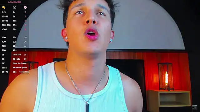 leo_savage_ - Leo_Savage_'s free webcam - UK Sex Cams