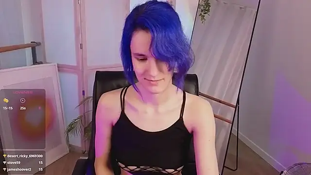AuraLaunni webcam